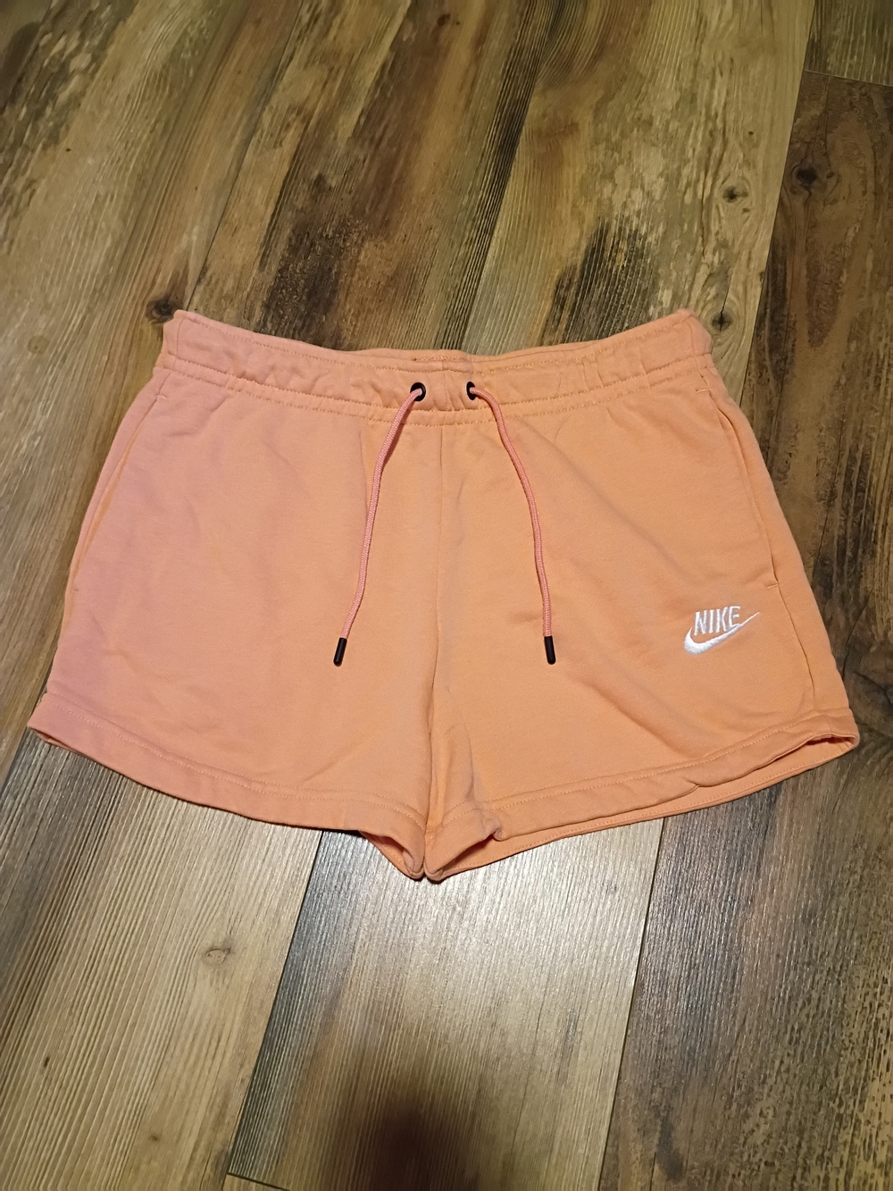 Nike Women's Coral Peach Elastic Waist Athletic Shorts